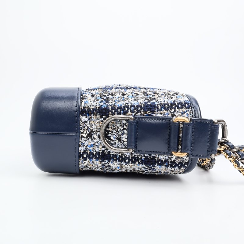 CHANEL 小號針織毛呢流浪包-6