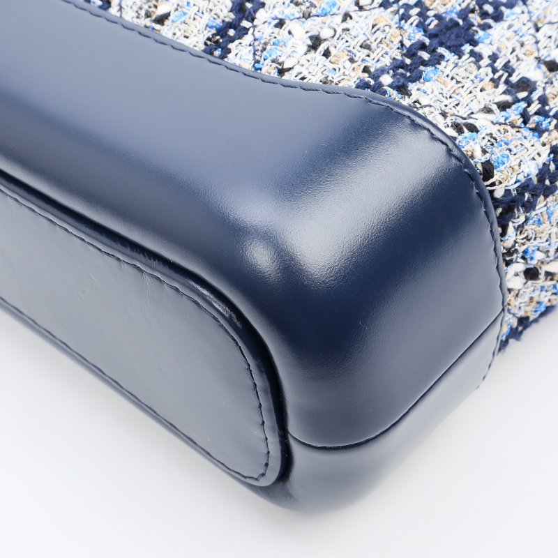 CHANEL 小號針織毛呢流浪包-9