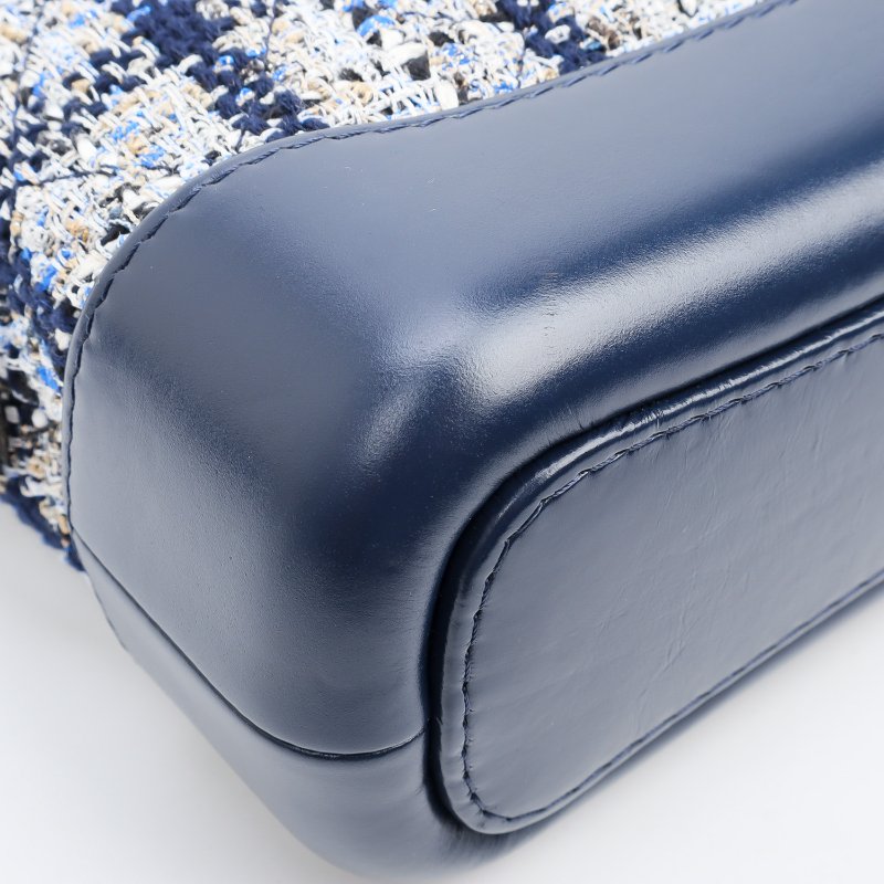 CHANEL 小號針織毛呢流浪包-10