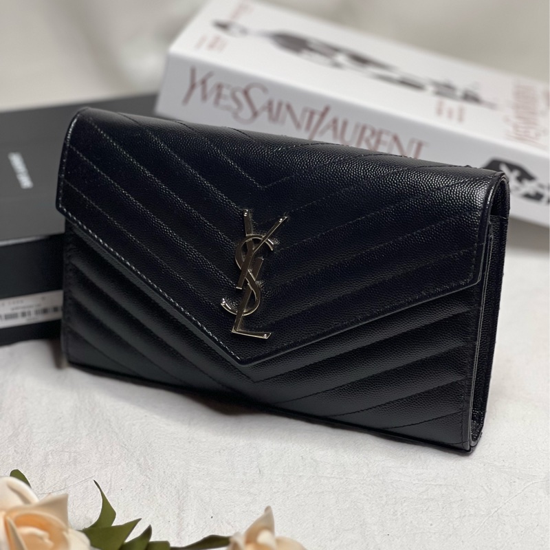 （保留中）YSL SAINT LAURENT 大款WOC  黑銀荔枝皮 肩背/斜背/手拿三用包-1