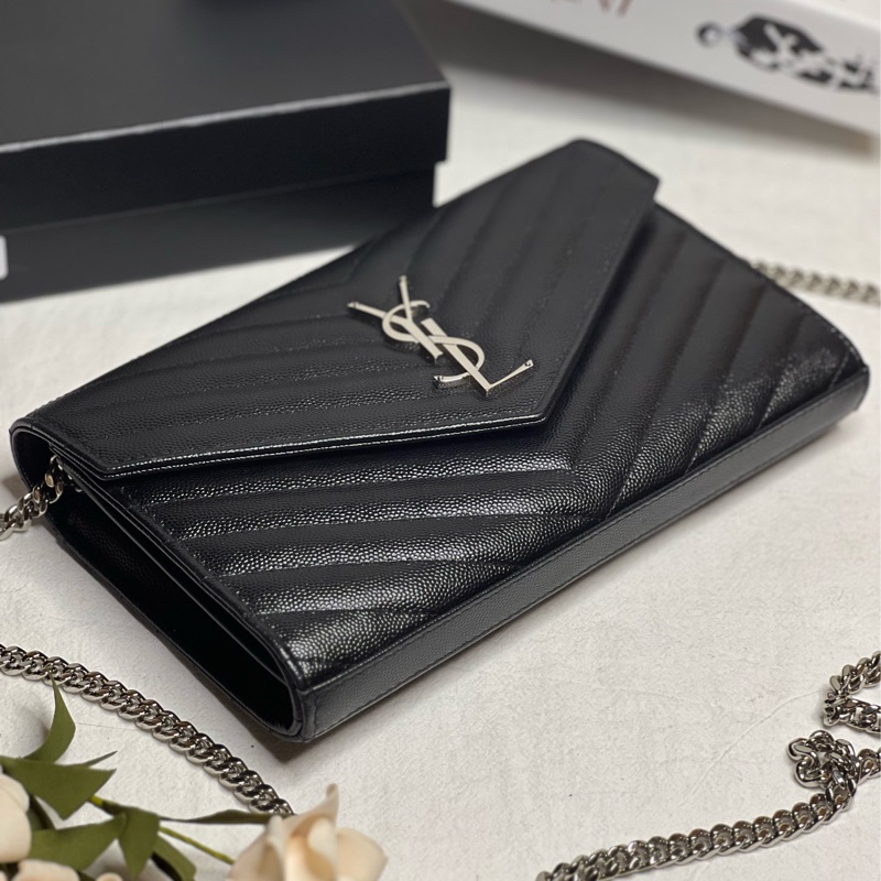 （保留中）YSL SAINT LAURENT 大款WOC  黑銀荔枝皮 肩背/斜背/手拿三用包-6