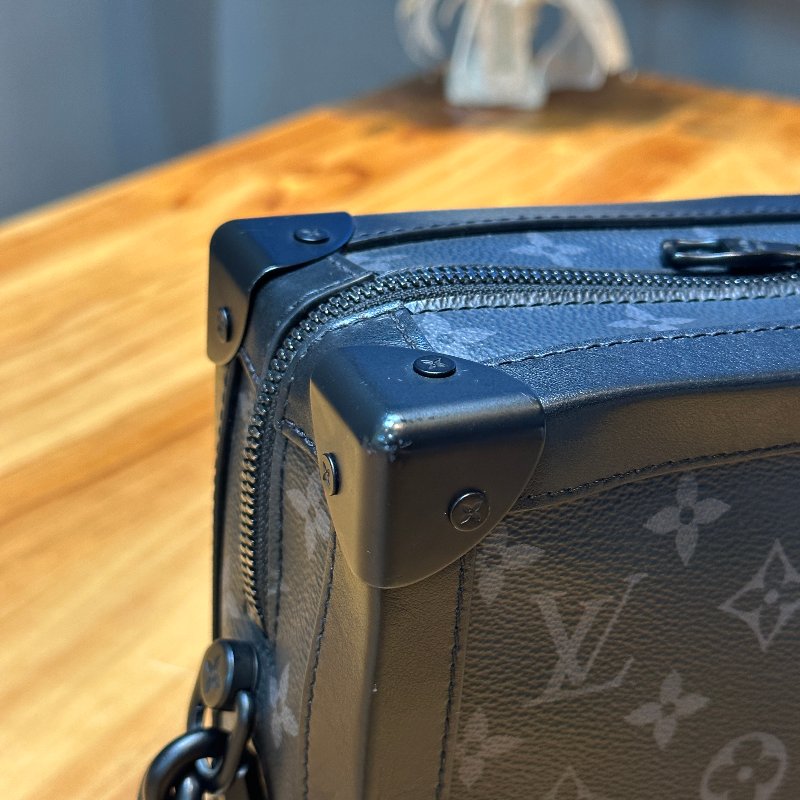 LV trunk 老花盒子包-6