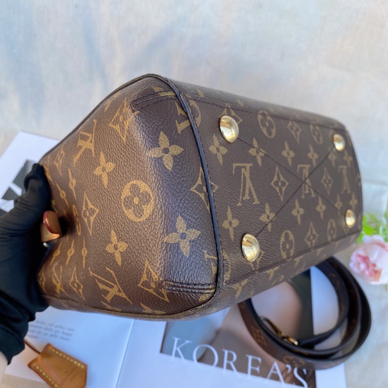 LV MONTAIGNE BB小號 蒙田包-10