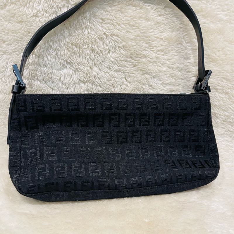 FENDI經典黑色老花 中麻將/腋下包 ✨Fendi麻將包 肩背包 腋下包 黑色Fendi原花 手提包 腋下包-22