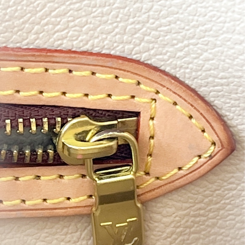 Lv 老花水桶包-11