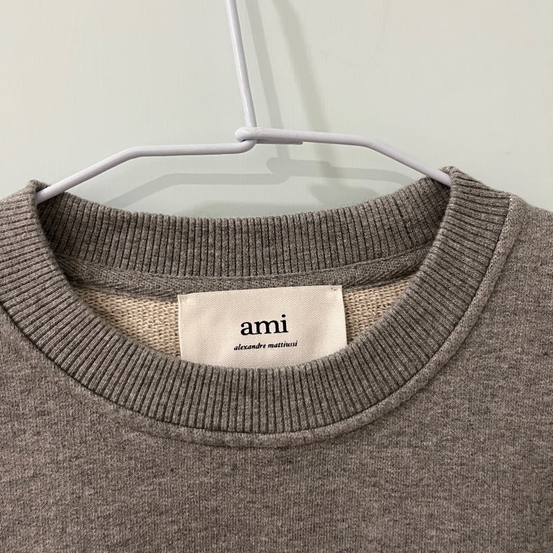 Ami 灰色大學T-10