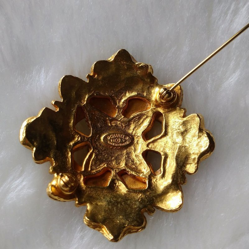 Chanel 香奈兒Vintage老香雙C鍍金葡萄藤琉璃胸針~~90年代極品-4