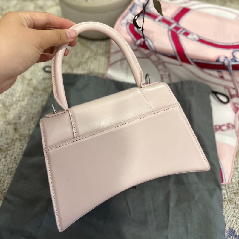 【預購】Balenciaga 巴黎世家 Hourglass S 光滑牛皮沙漏包 銀釦裸粉色 斜肩包 手提包-2