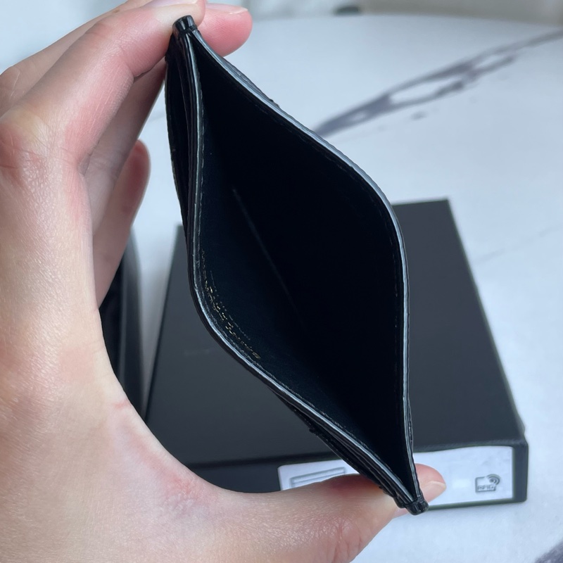 YSL黑魚子醬金logo卡片夾-4