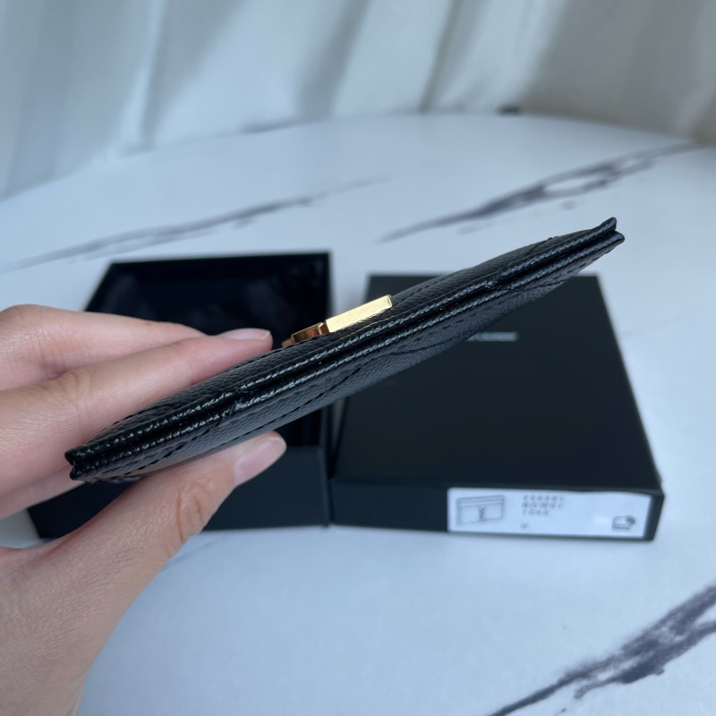 YSL黑魚子醬金logo卡片夾-9