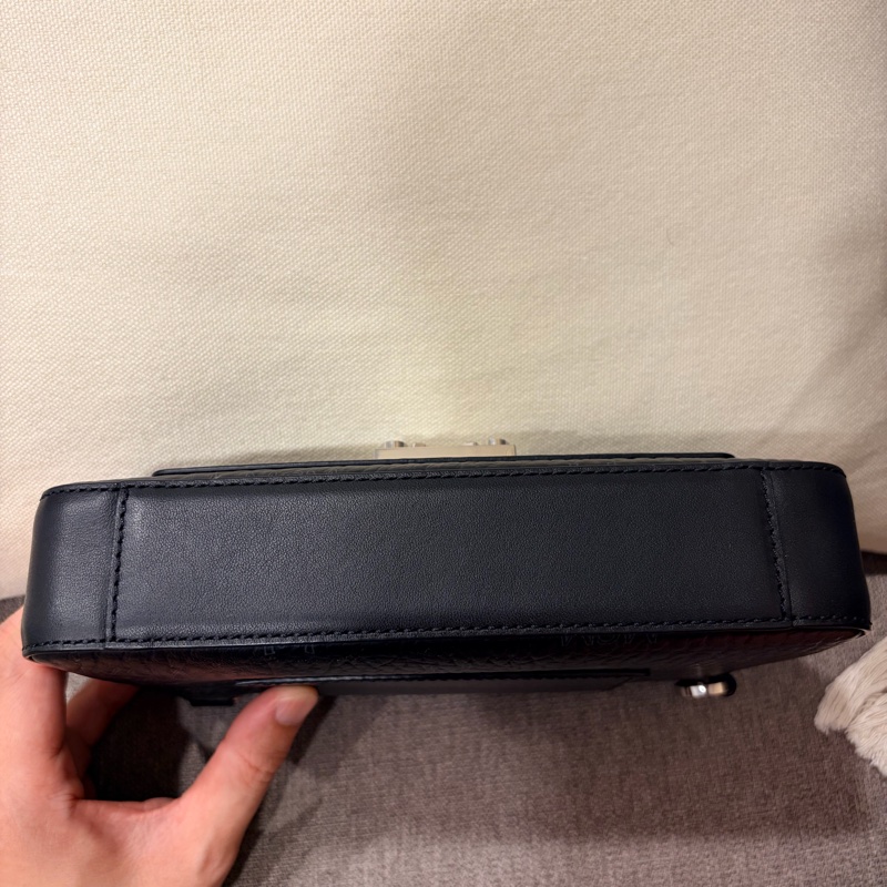 MCM 皮革 Millie 斜背包-4