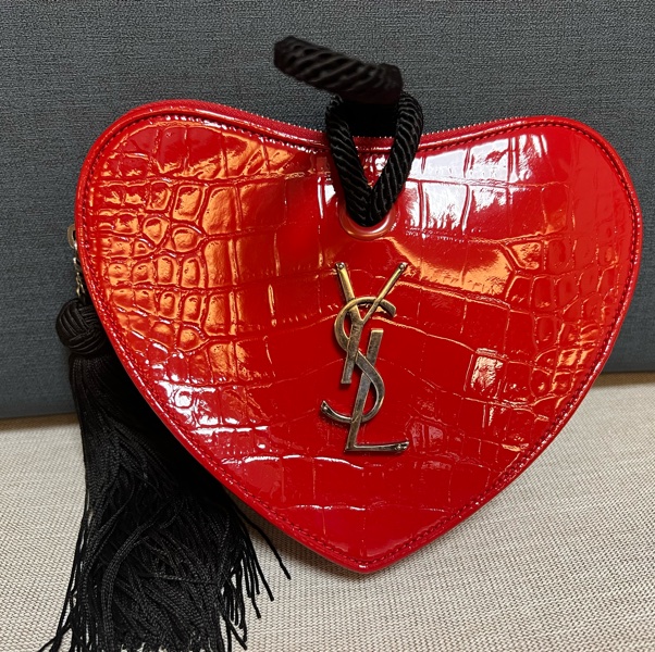 YSL手拿愛心包-5