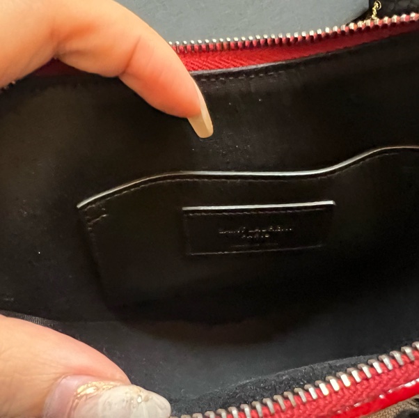 YSL手拿愛心包-7