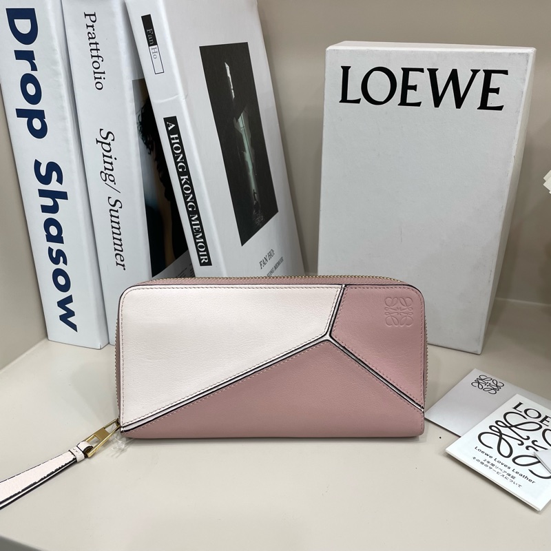 LOEWE Puzzle 切線色塊拼接小牛皮拉鍊長夾(玫瑰粉)-0