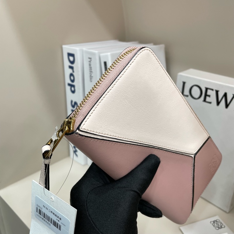 LOEWE Puzzle 切線色塊拼接小牛皮拉鍊長夾(玫瑰粉)-4