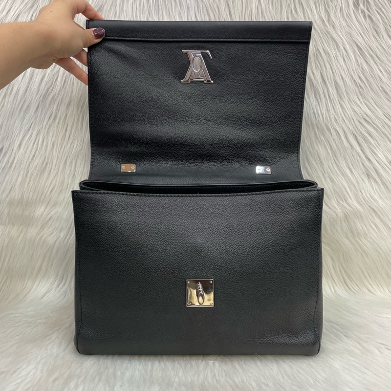 Louis Vuitton M50250黑牛皮銀轉扣Lockme II兩用包-16