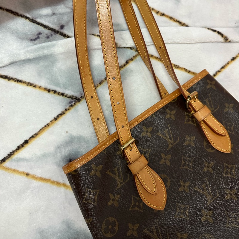LOUIS VUITTON 水桶包 Bucket PM M42238-17
