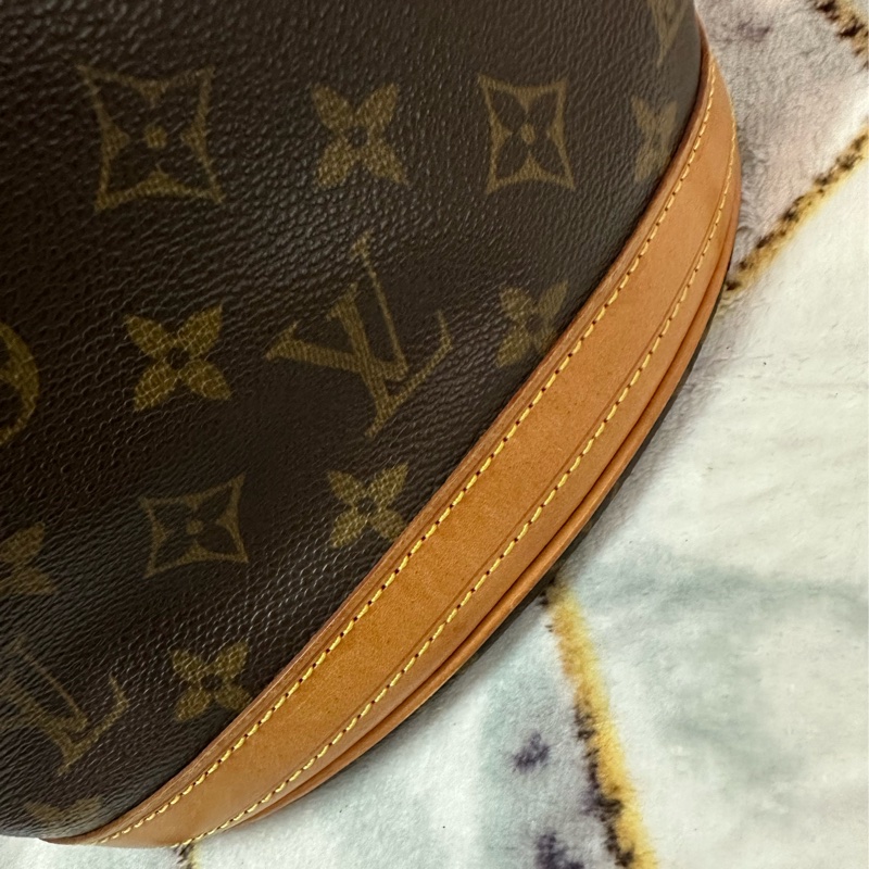 LOUIS VUITTON 水桶包 Bucket PM M42238-22