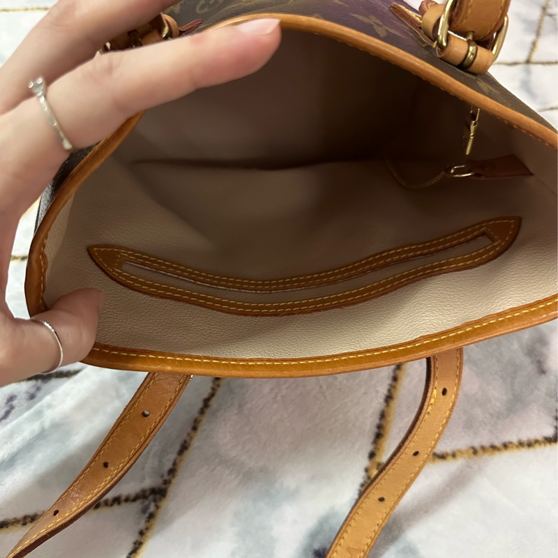 LOUIS VUITTON 水桶包 Bucket PM M42238-29