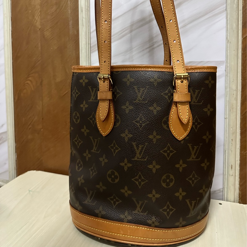 LOUIS VUITTON 水桶包 Bucket PM M42238-4
