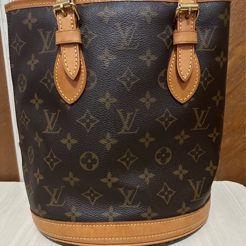 LOUIS VUITTON 水桶包 Bucket PM M42238-13
