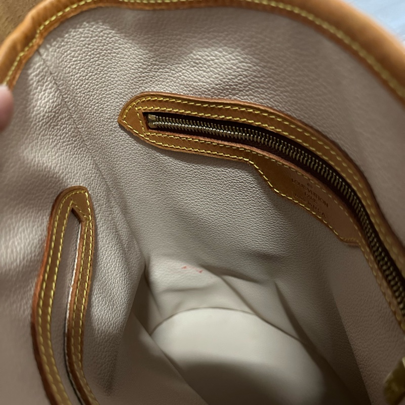 LOUIS VUITTON 水桶包 Bucket PM M42238-31