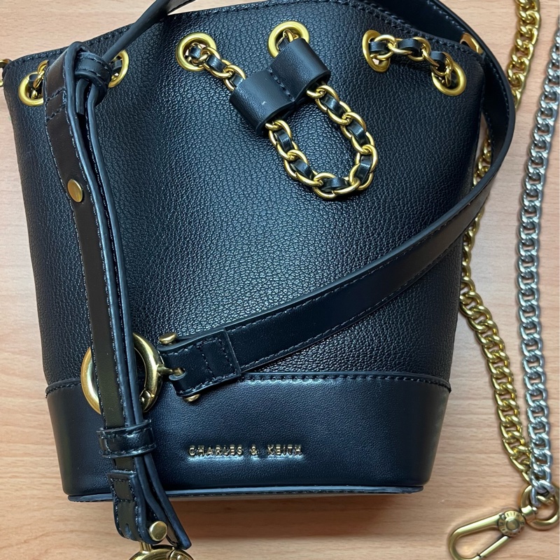 小CK水桶包（黑）-4