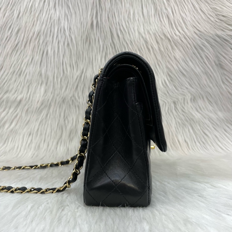 Chanel A01112黑羊皮金釦Coco 25口蓋包Classic Flap-1