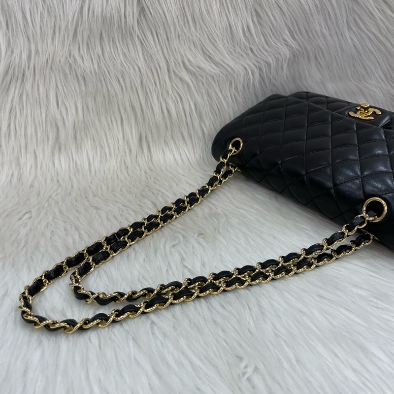 Chanel A01112黑羊皮金釦Coco 25口蓋包Classic Flap-10