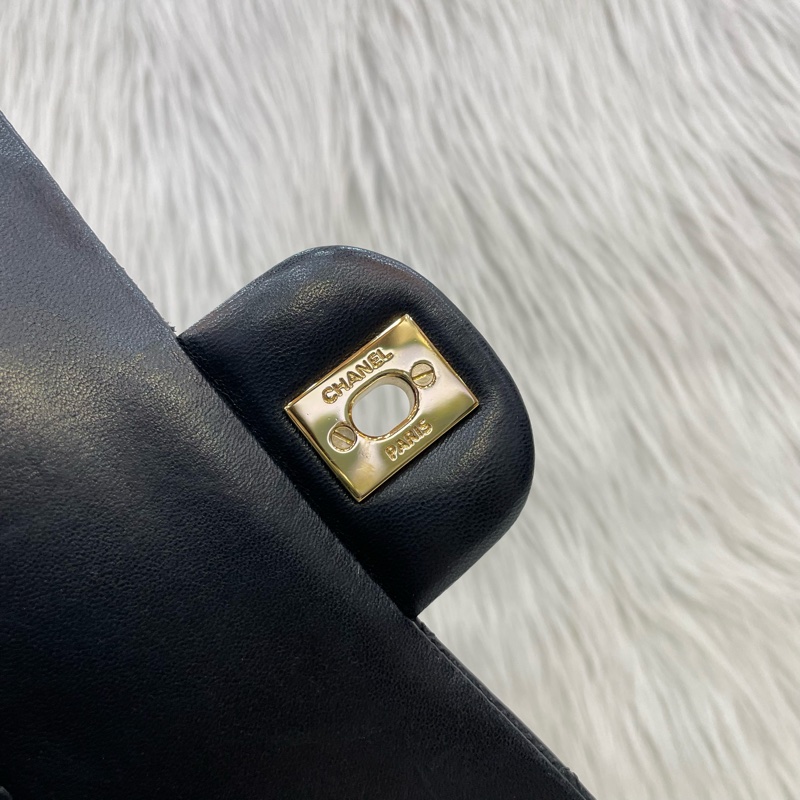 Chanel A01112黑羊皮金釦Coco 25口蓋包Classic Flap-14