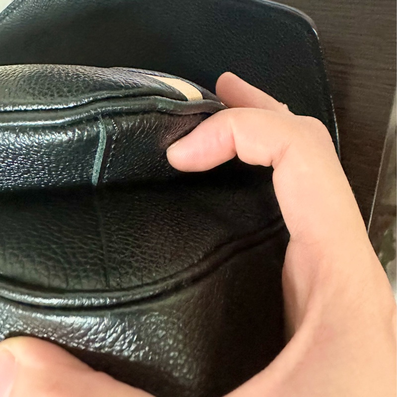 Louis Vuitton 🇫🇷 Pochette Métis 黑米老花郵差包-6