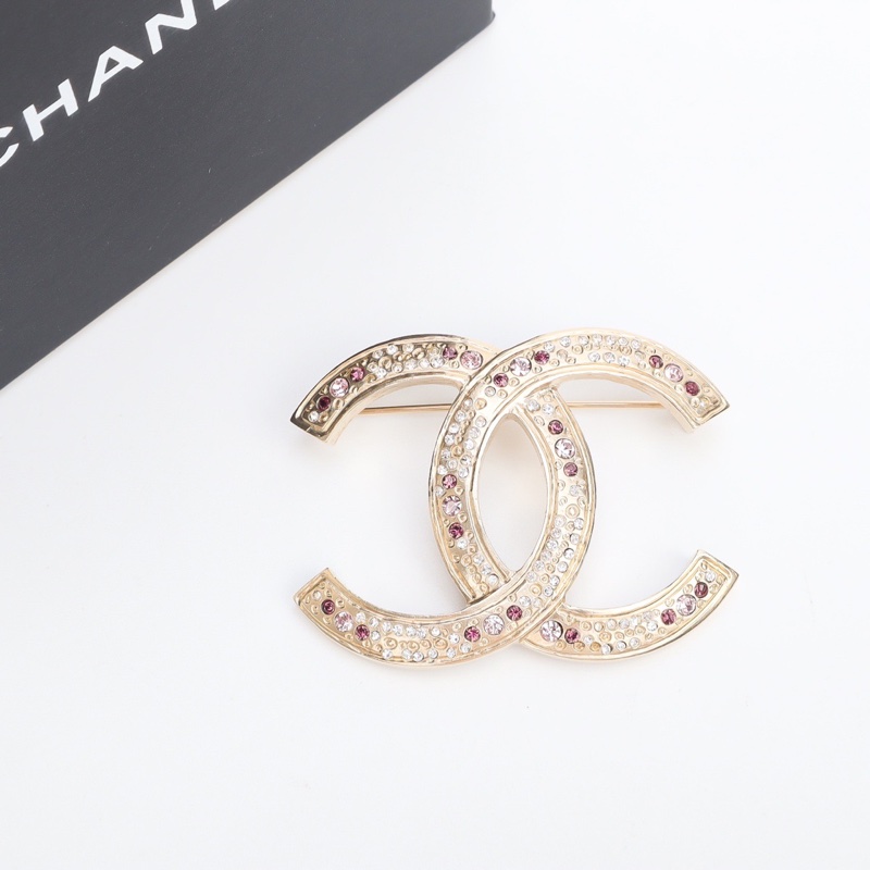 近新專櫃正品✨ 大面寬Chanel 香奈兒滿鑽鑲嵌紫鑽雙C大logo胸針-0