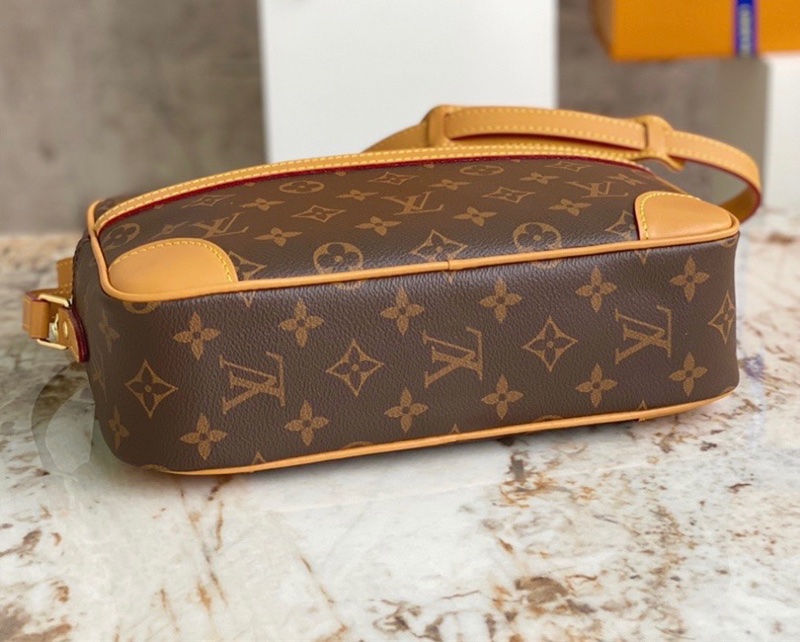 LV路易威登經典老花 (客定)男生中古 包 相機包 單肩包斜挎包側背包-3