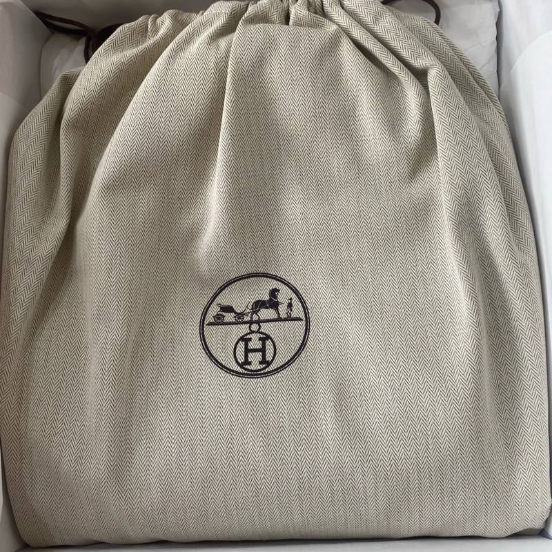 台灣官網全新愛馬仕 Herbag 31 全黑銀釦 Hermes-2