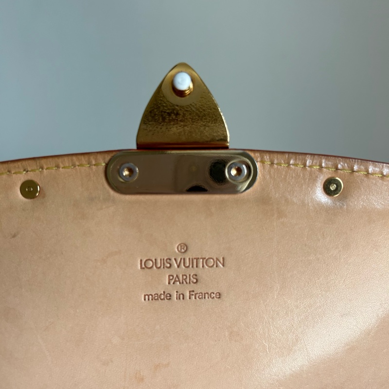 LV白彩側背包/肩背包《一件不留，缺現金大出清》-14