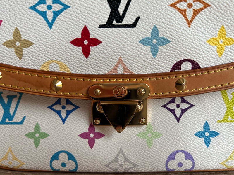 LV白彩側背包/肩背包《一件不留，缺現金大出清》-1