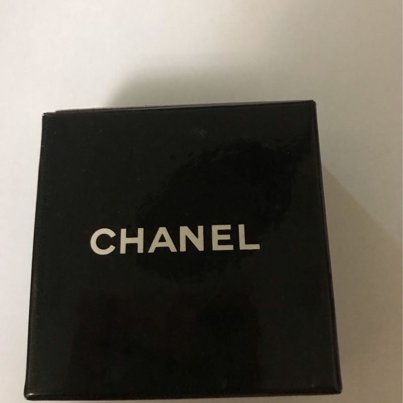 Chanel 老香圓形夾式耳環-13