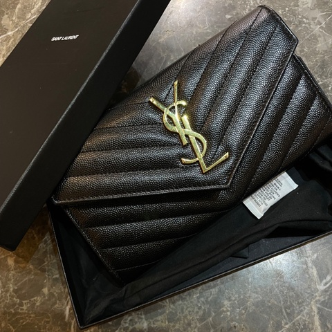 ▪️FUGUEI選物▪️YSL  黑金魚子醬下蓋信封長夾