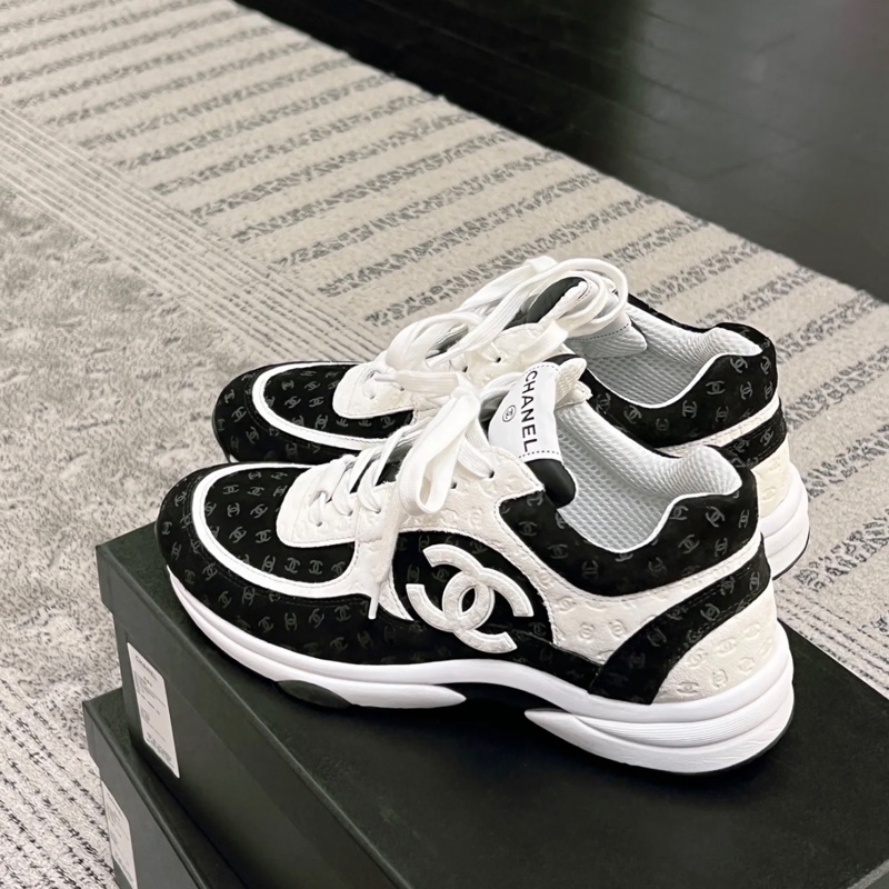 Chanel 香奈兒 經典雙C LOGO 滿版暗紋小LOGO運動鞋 熊貓鞋 黑白/39碼-0