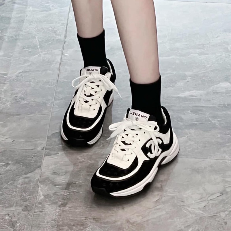 Chanel 香奈兒 經典雙C LOGO 滿版暗紋小LOGO運動鞋 熊貓鞋 黑白/39碼-9