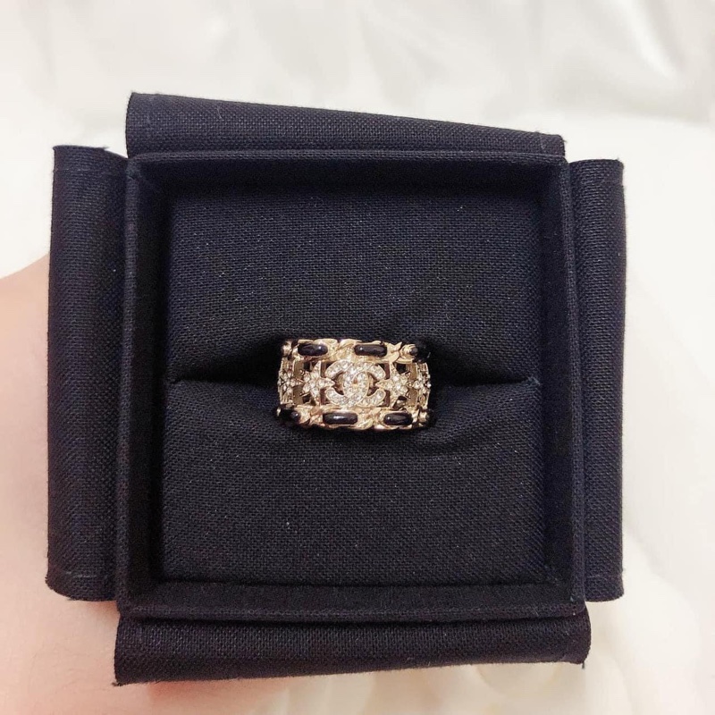 Chanel 香奈兒 經典雙C LOGO 星星元素琺瑯鏤空 戒指 金色/52碼-7