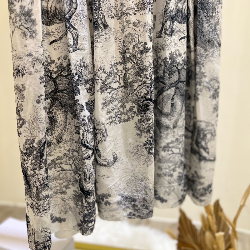 Dior動物圖騰兩件式洋裝-14