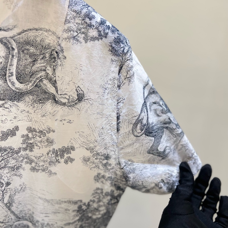 Dior動物圖騰兩件式洋裝-23