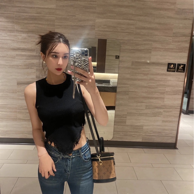 LV  M43986  Cannes 雙色老花手提斜背圓筒包/發財桶  ⭕️目前櫃上售價$92000元  超值優惠-2