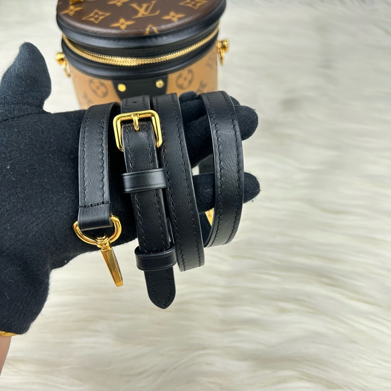 LV  M43986  Cannes 雙色老花手提斜背圓筒包/發財桶  ⭕️目前櫃上售價$92000元  超值優惠-21