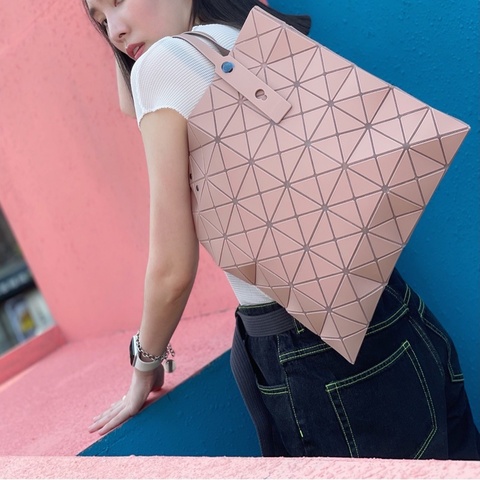 Bao Bao Issey Miyake🇯🇵粉紅色單彩透光托特包