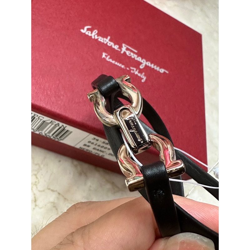 全新菲拉格慕 Salvatore Ferragamo 手環手鍊黑色真皮銀扣-0