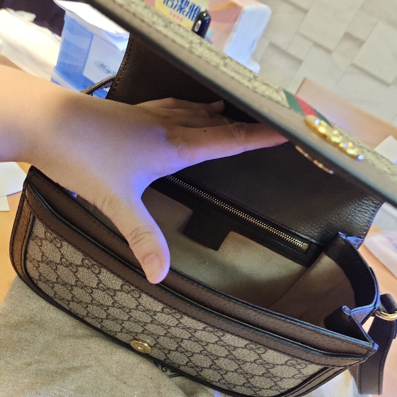 Gucci 二手斜背包-1