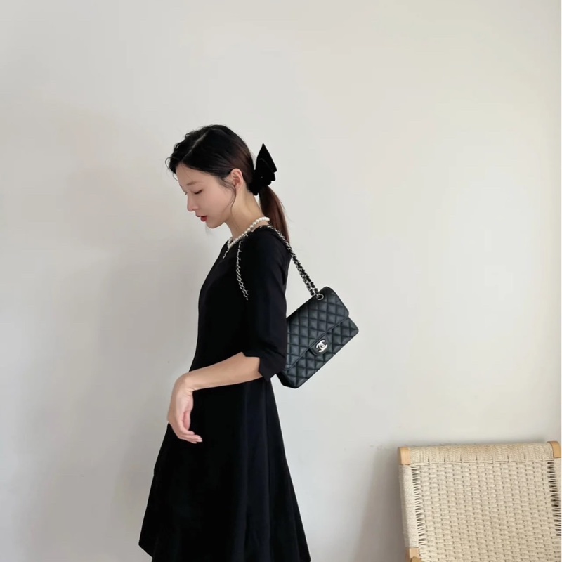 CHANEL Classic flap 中號 cf 25 羊皮銀鍊  黑色雙蓋 超美經典款式-1