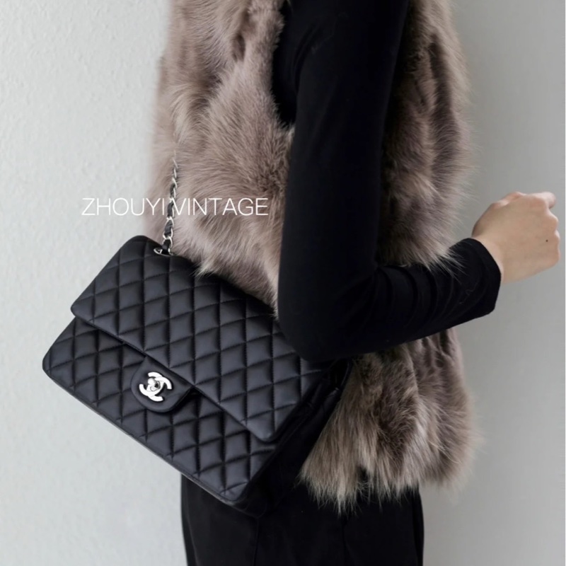 CHANEL Classic flap 中號 cf 25 羊皮銀鍊  黑色雙蓋 超美經典款式-2